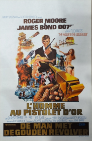 THE MAN WITH THE GOLDEN GUN - L'HOMME AU PISTOLET D'OR